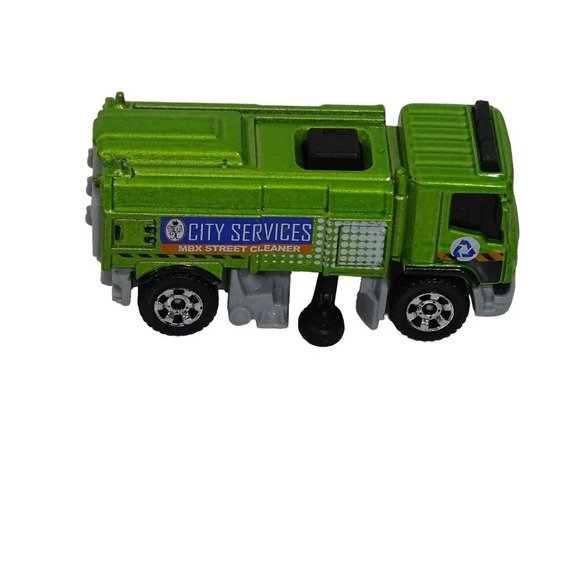 Mattel Matchbox 2009 MBX Street Cleaner City Services Toy Truck Realistic - Picture 2 of 6
